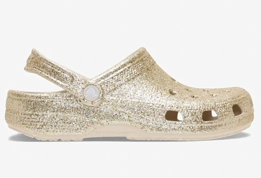 Zuecos brillos dorado
