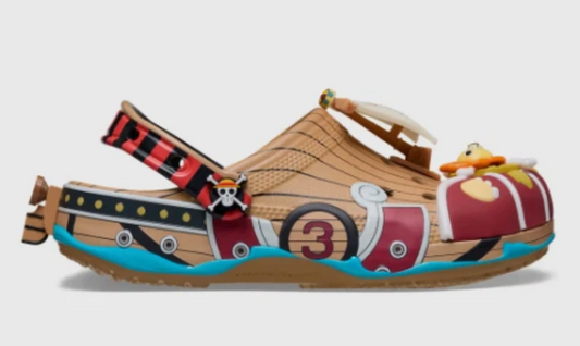 Zuecos piratas barco